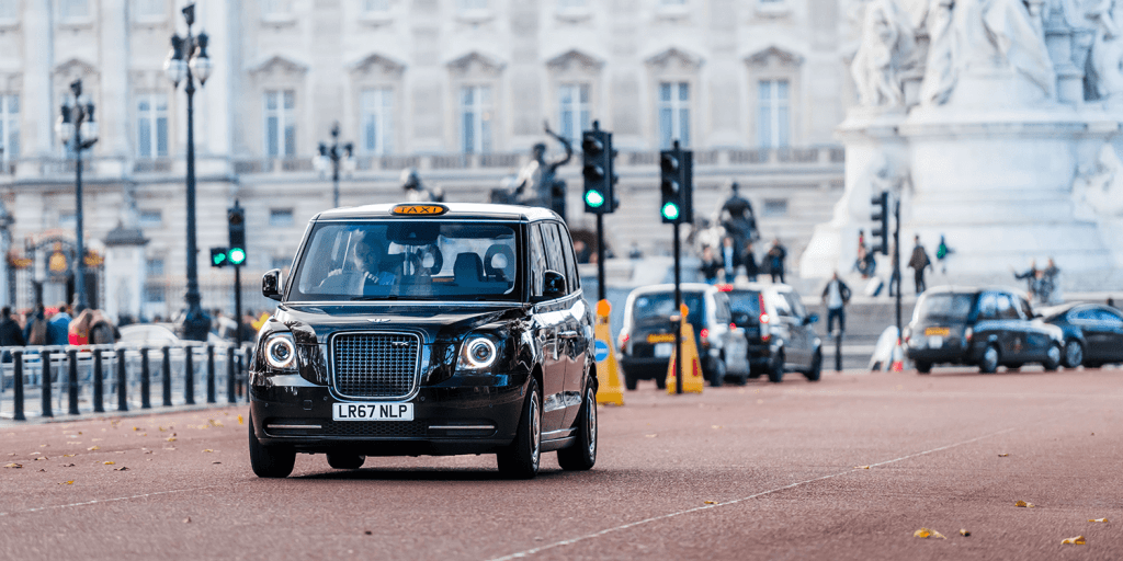 Why Choose Heathrow Taxis Over Public Transport?
