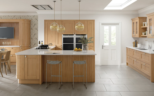 Hiring a Designer For Kitchens in Stockton Heath