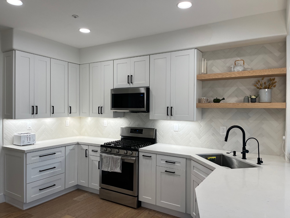 Enhance Your Kitchen Remodeling Project With RTA Kitchen Cabinets