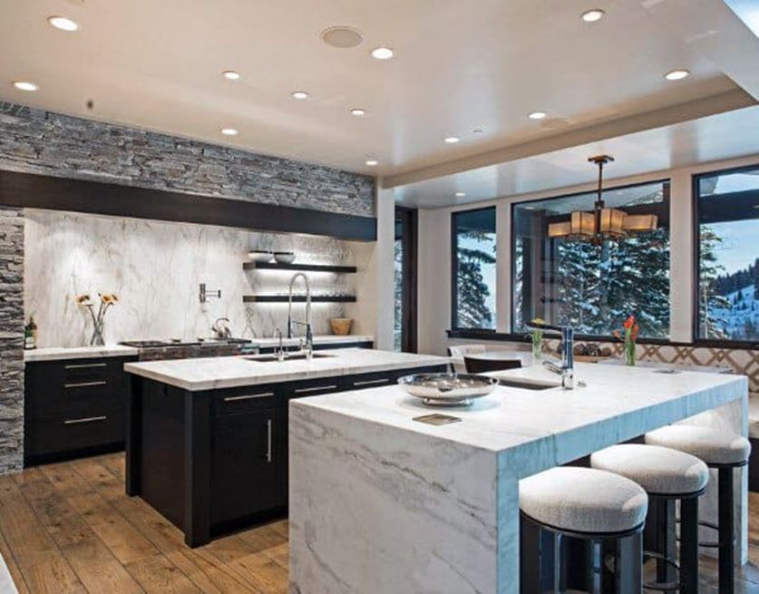 Black Kitchen Cabinets Creating Contrast and Elegance in Modern Design
